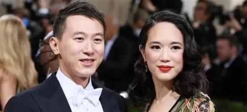 摊牌了，我才是周太太